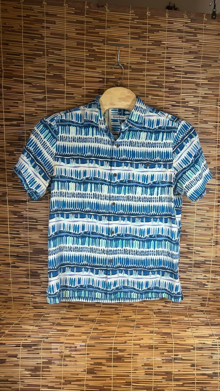 Tommy Bahama Silk Blend Large Blue Button Down Short Sleeve